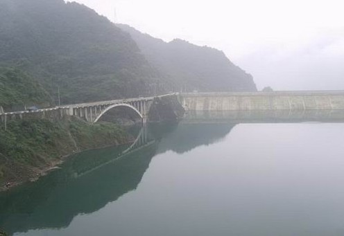 四川岷江紫坪鋪水利樞紐工程